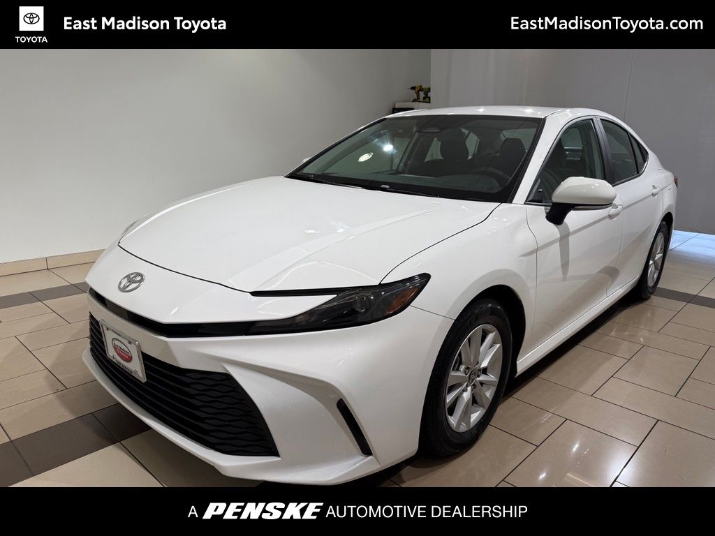 Thumbnail: 2025 Toyota Camry - 1