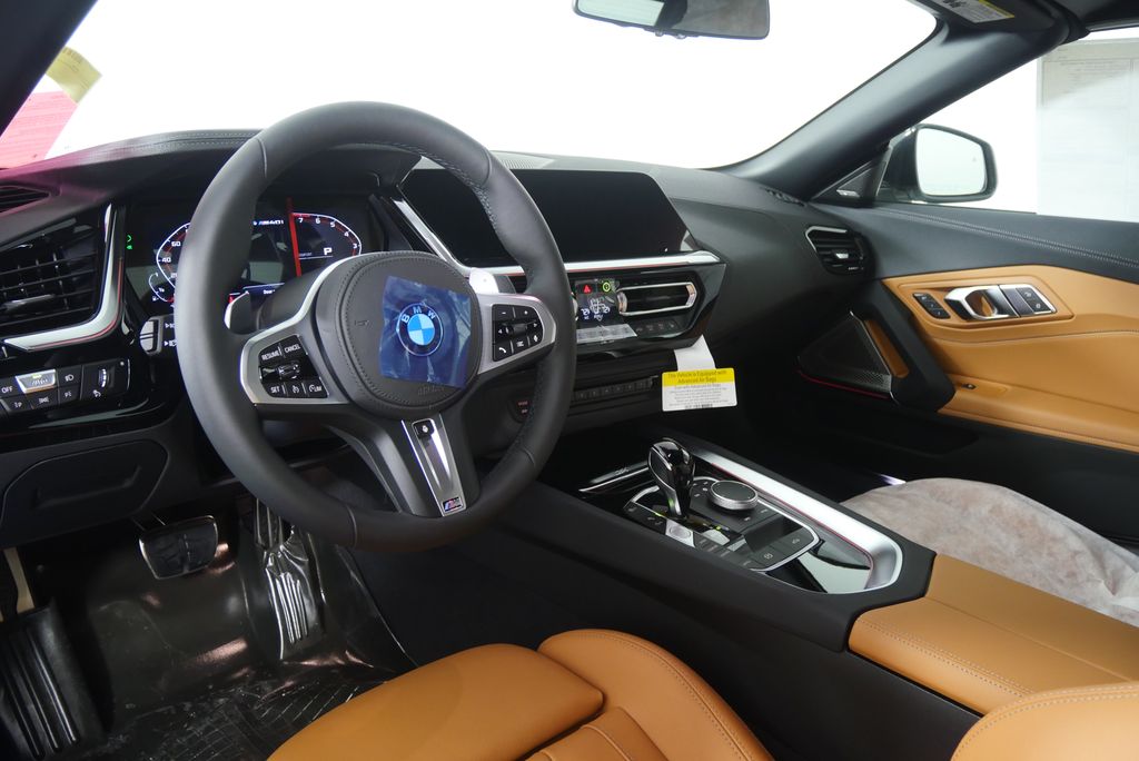 Thumbnail: 2026 BMW Z4 - 14