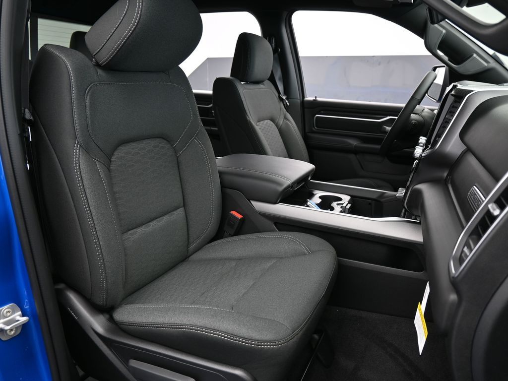 New 2026 Hydro Blue Pearlcoat Ram Big Horn/Lone Star image 42