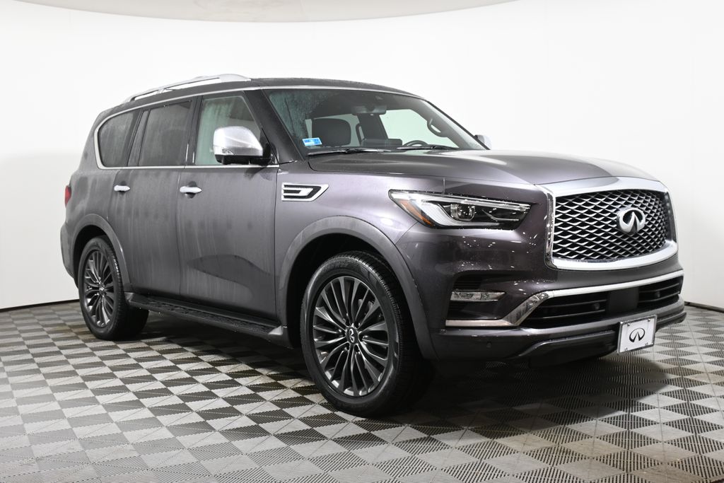 2023 INFINITI QX80 Sensory 9