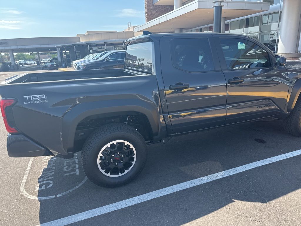 Thumbnail: 2025 Toyota Tacoma - 5