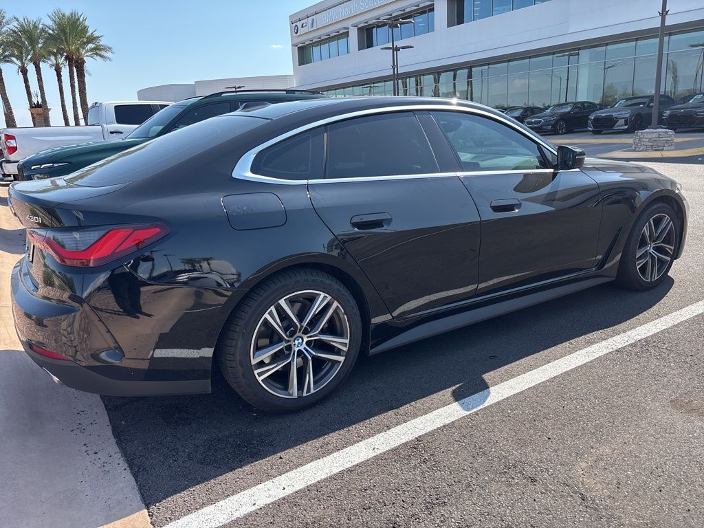 Thumbnail: 2023 BMW 4 Series - 3