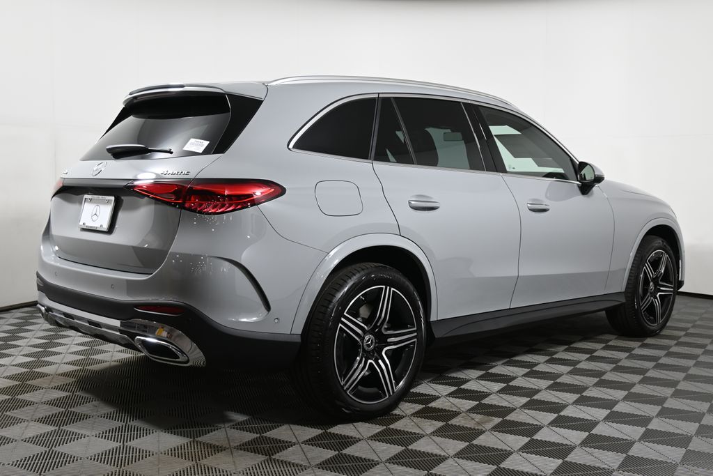 Thumbnail: 2026 Mercedes-Benz GLC - 7