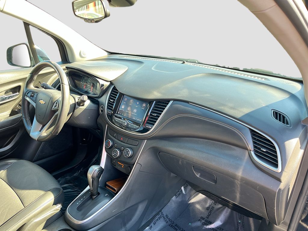 2022 Chevrolet Trax LT Blue at Joe Myers Mazda Kia
