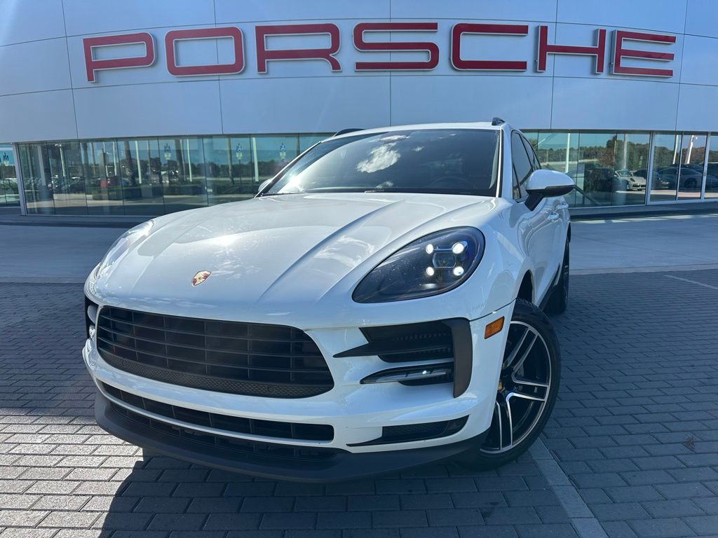 Thumbnail: 2020 Porsche Macan - 1