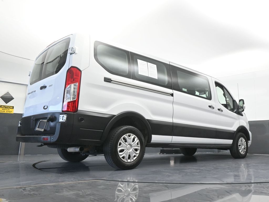 Used 2024 Oxford White Ford XLT image 60
