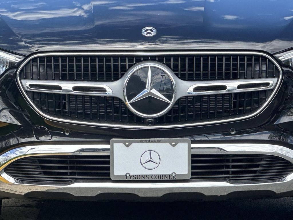 Thumbnail: 2026 Mercedes-Benz GLC - 5