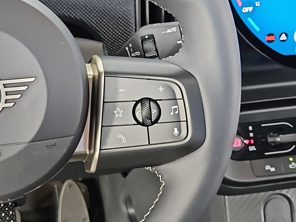 Thumbnail: 2025 MINI Cooper - 29