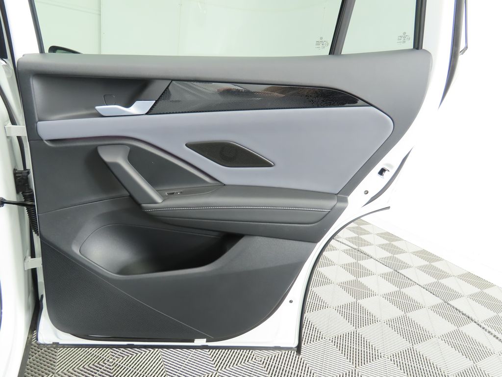 Thumbnail: 2026 Volkswagen Tiguan - 27