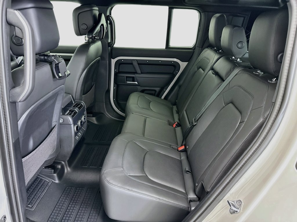 Thumbnail: 2026 Land Rover Defender - 20