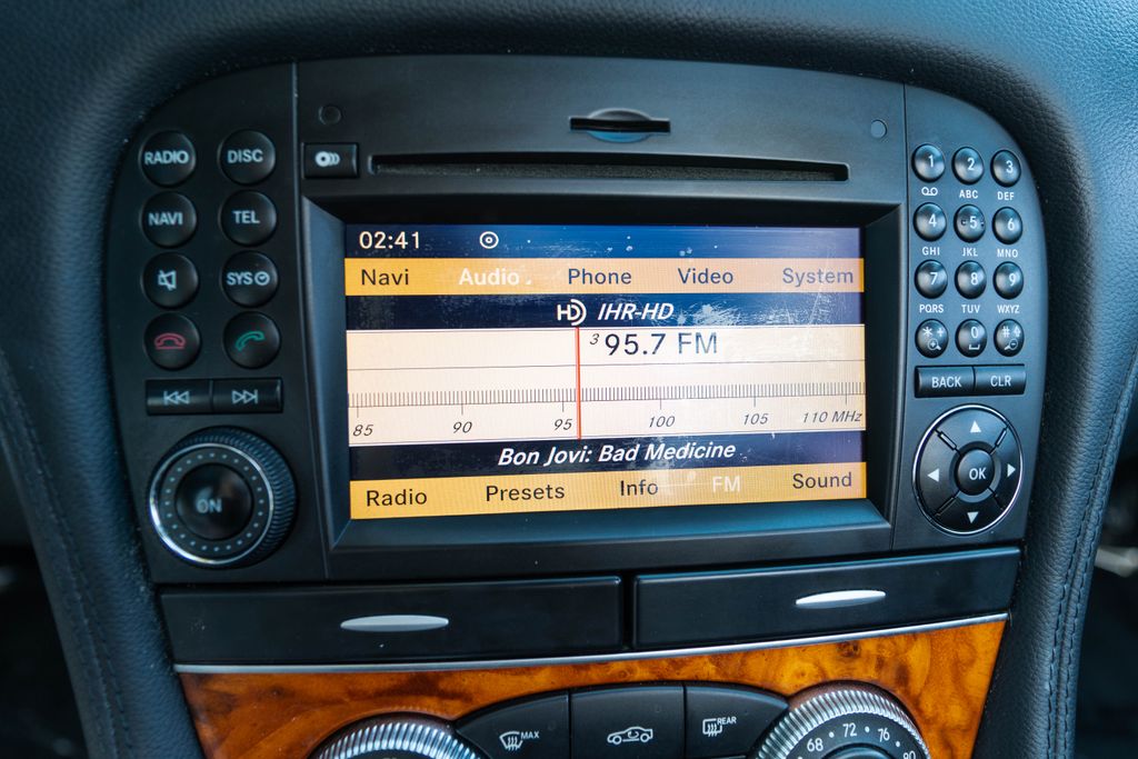 Used 2011 Mercedes-benz SL-Class Convertible
