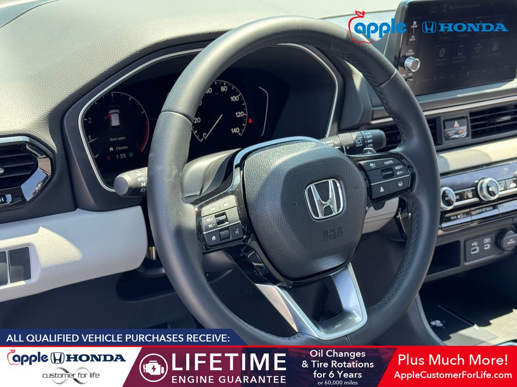 2025 Honda Pilot Touring