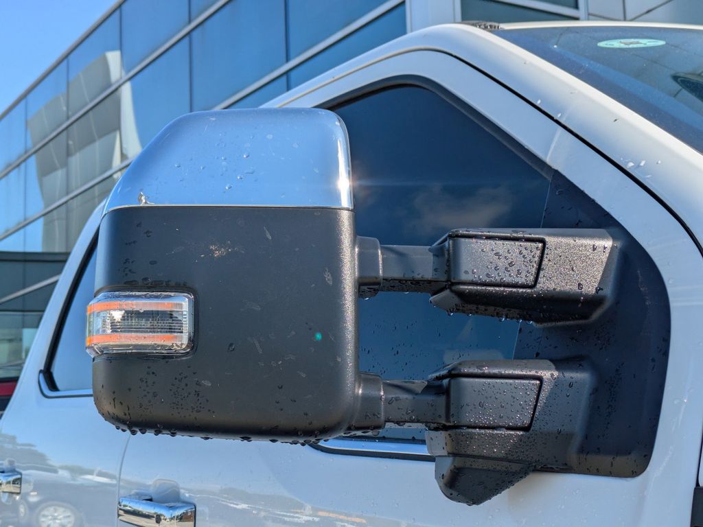 2026 Ford F-350 Super Duty LARIAT