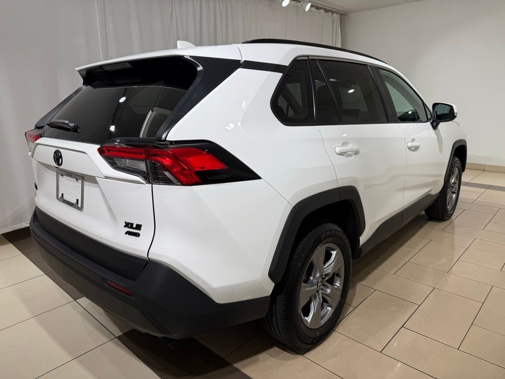 Thumbnail: 2025 Toyota RAV4 - 5