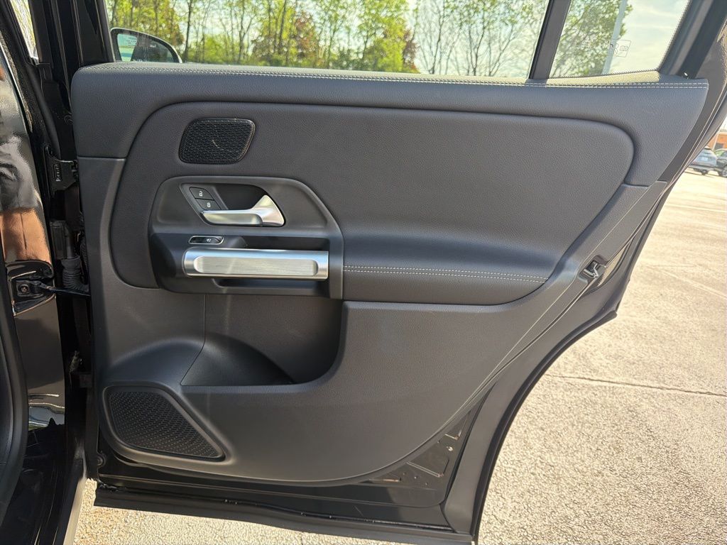 Thumbnail: 2025 Mercedes-Benz GLB - 23