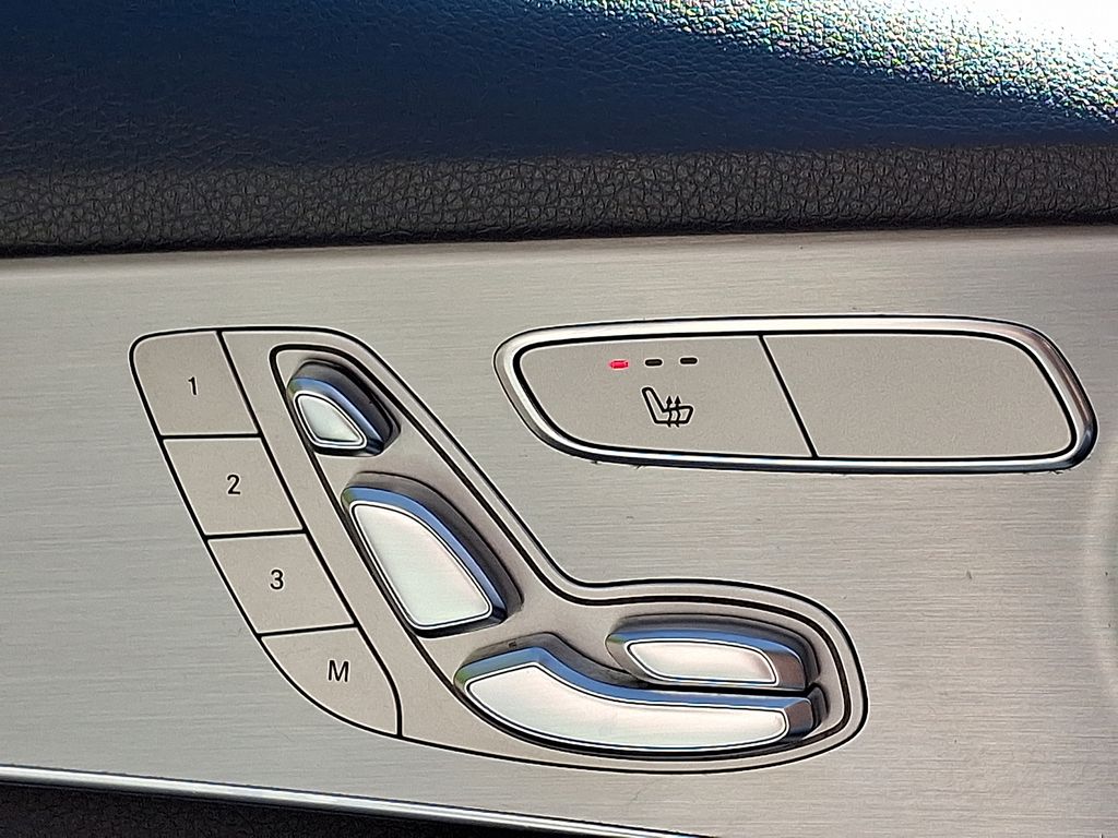 2018 Mercedes-Benz C-Class C 300 25