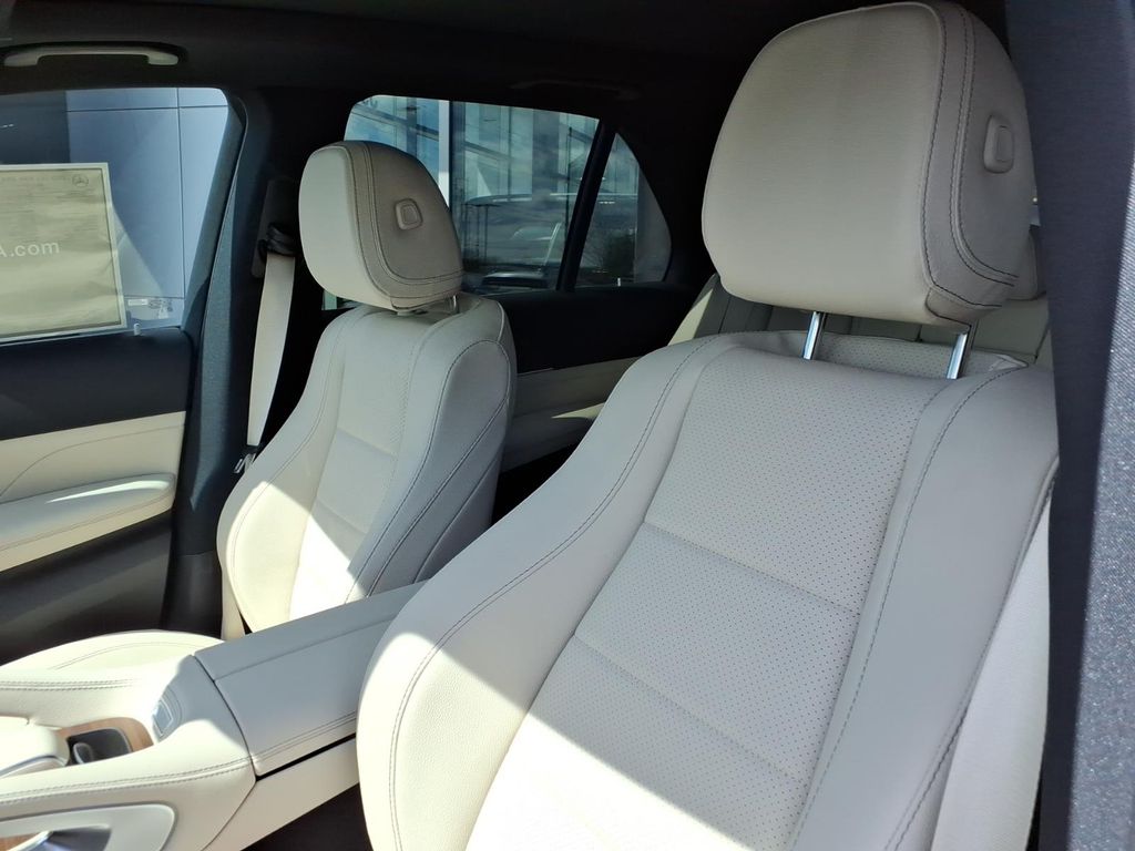 New 2026 White Mercedes-Benz GLE 450e image 13