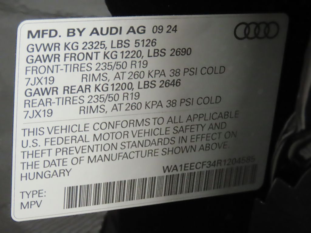 2024 Audi Q3  32