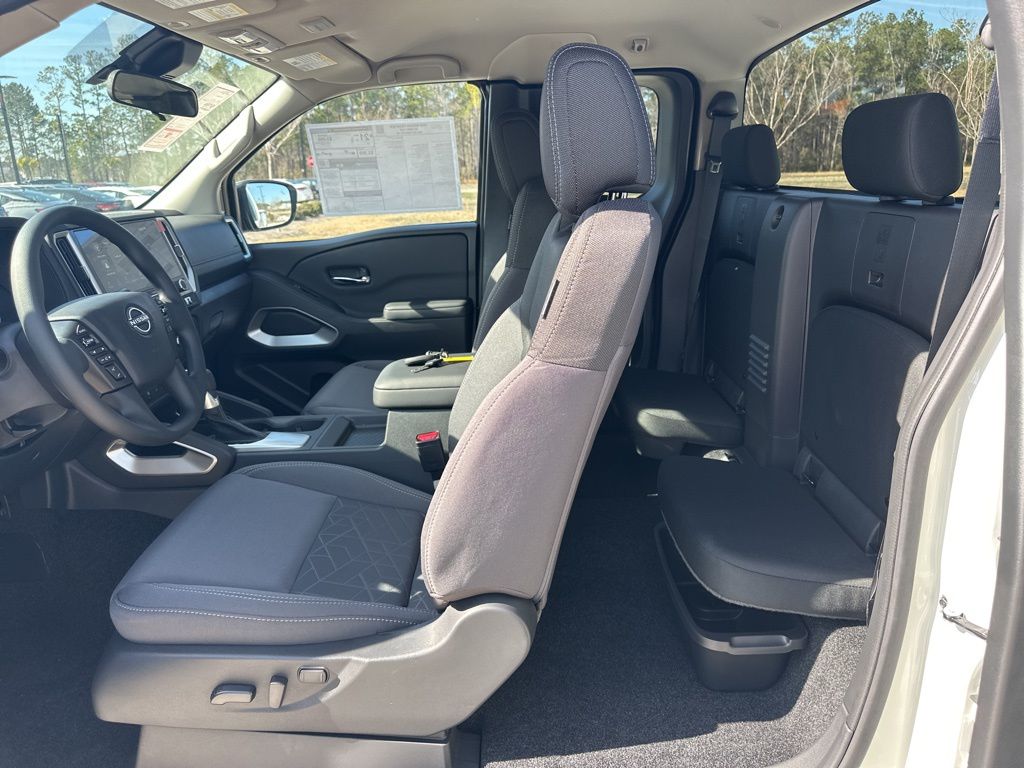 2025 Glacier White Nissan Frontier SV RWD Truck