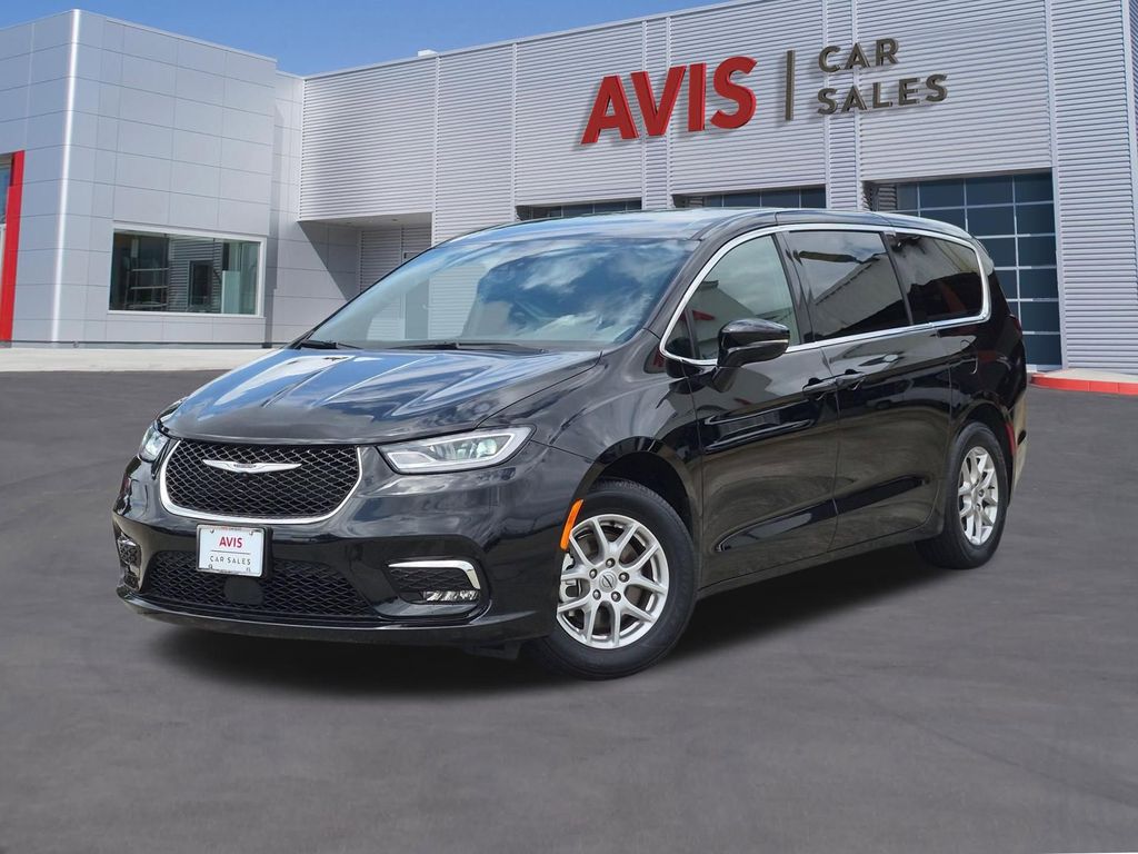 Black 2025 Chrysler Pacifica Select FWD Minivan Front-Wheel Drive 9-Speed Automatic