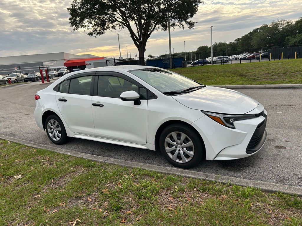 Thumbnail: 2024 Toyota Corolla - 8