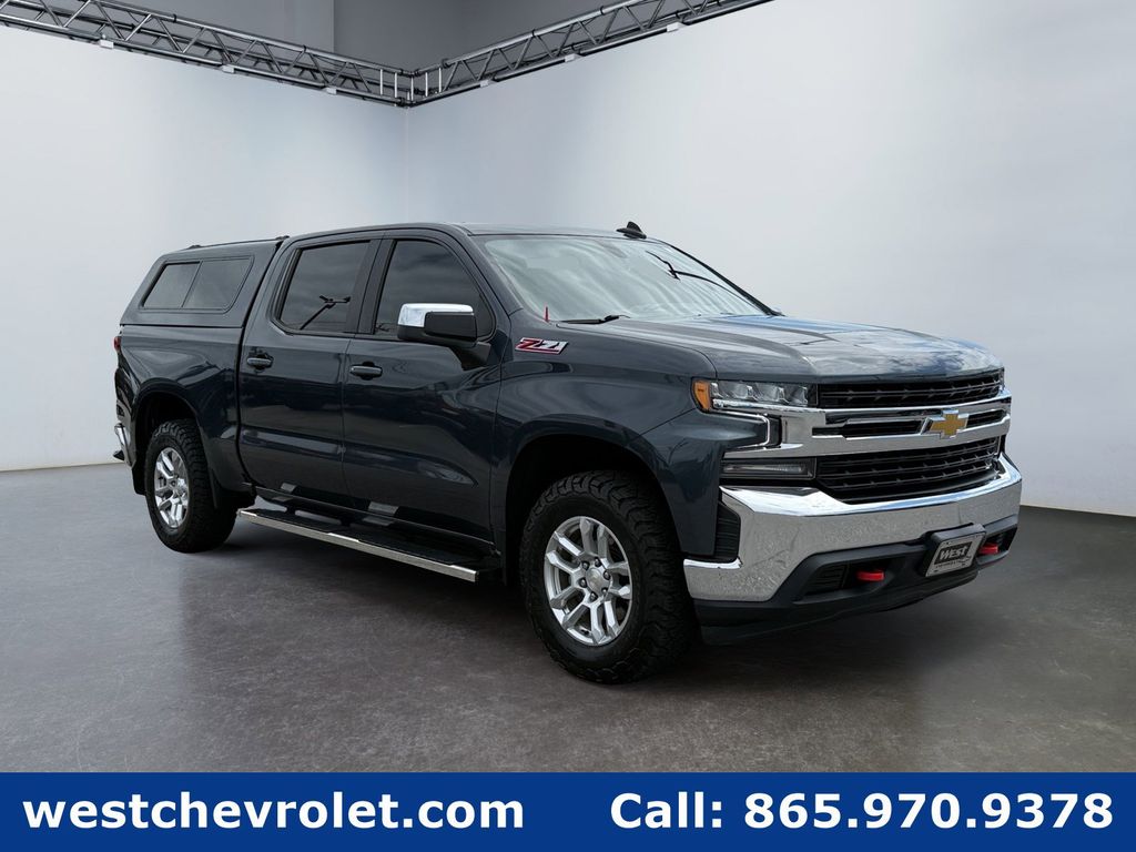 Shadow Gray Metallic 2021 Chevrolet Silverado 1500 Pickup Truck Four-Wheel Drive 8-Speed Automatic