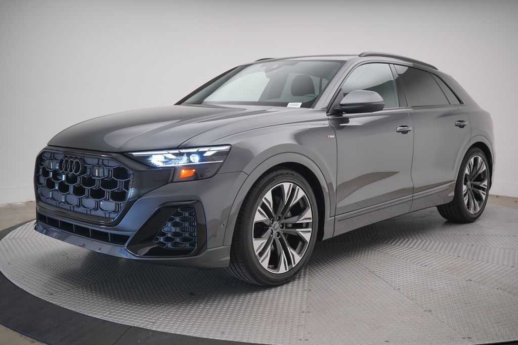 Thumbnail: 2026 Audi Q8 - 1