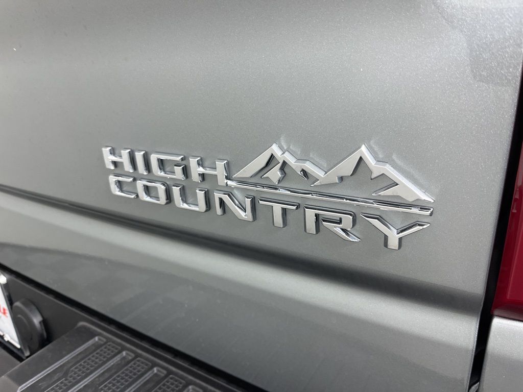 2024 Chevrolet Silverado 1500 High Country 4