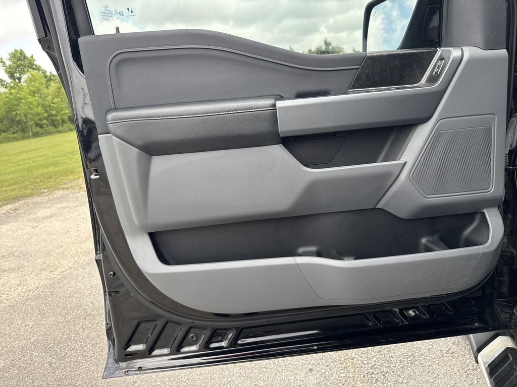 2023 Ford F-150 XLT - 9