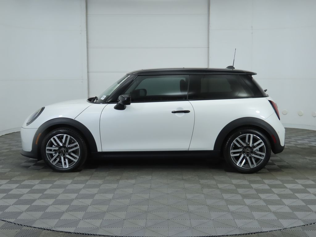 2025 MINI Cooper Hardtop S 8