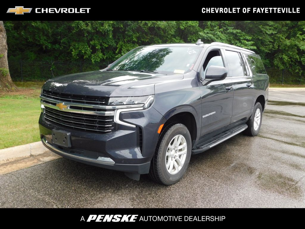 2023 Chevrolet Suburban LT Hero Image
