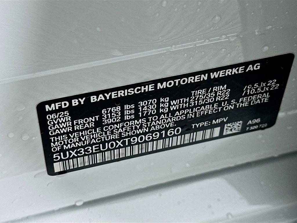 2026 BMW X5 M60i 24