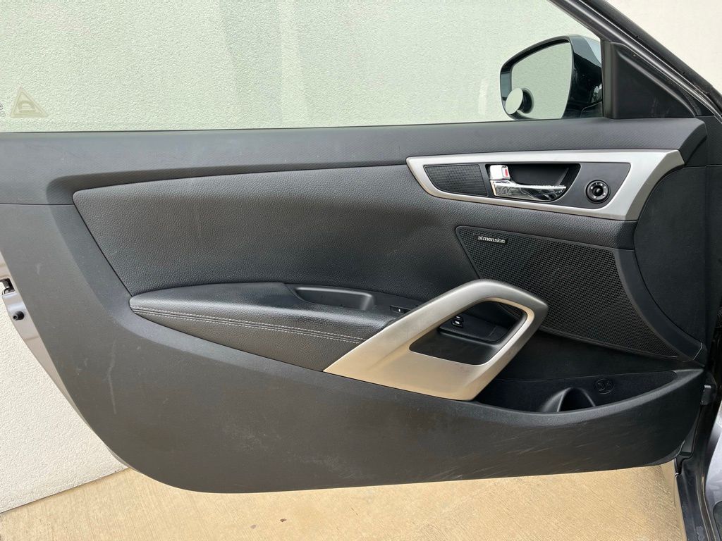Used Car 2013 Hyundai Veloster  Base For Sale Under $10,000 In Georgetown, Texas