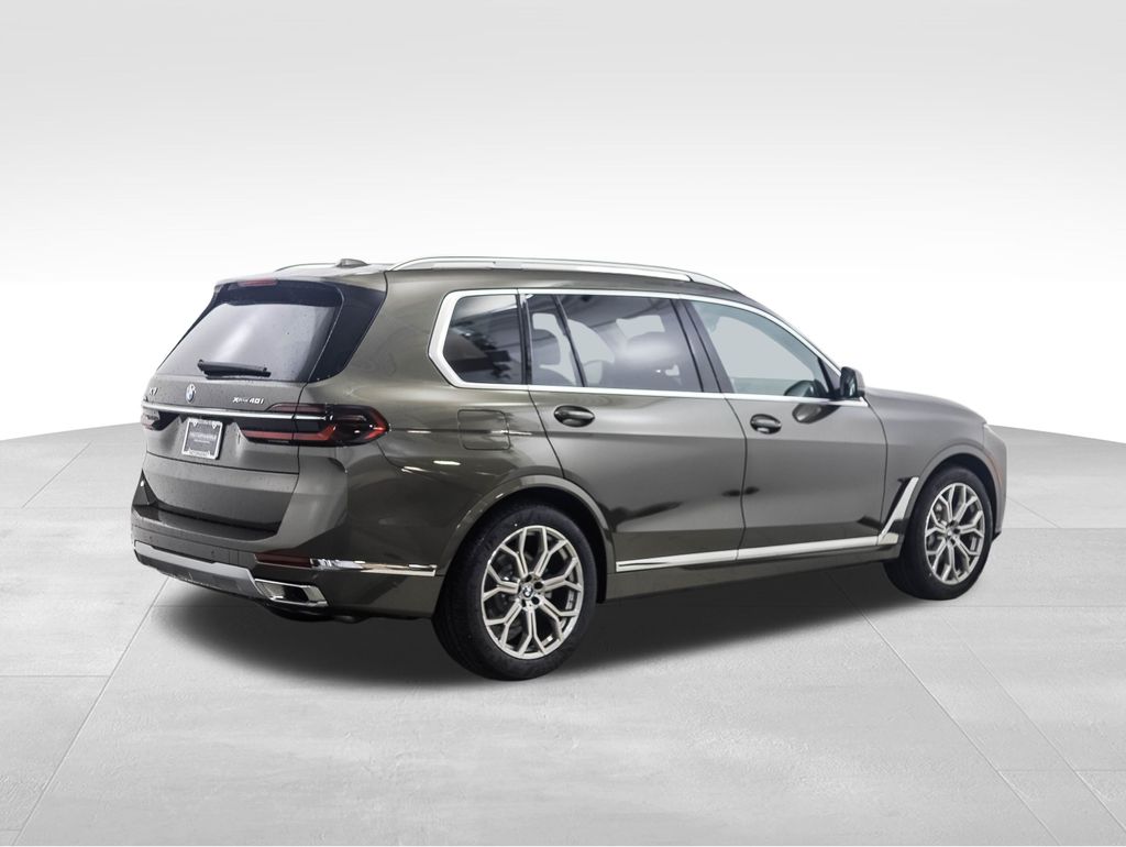 Thumbnail: 2026 BMW X7 - 5