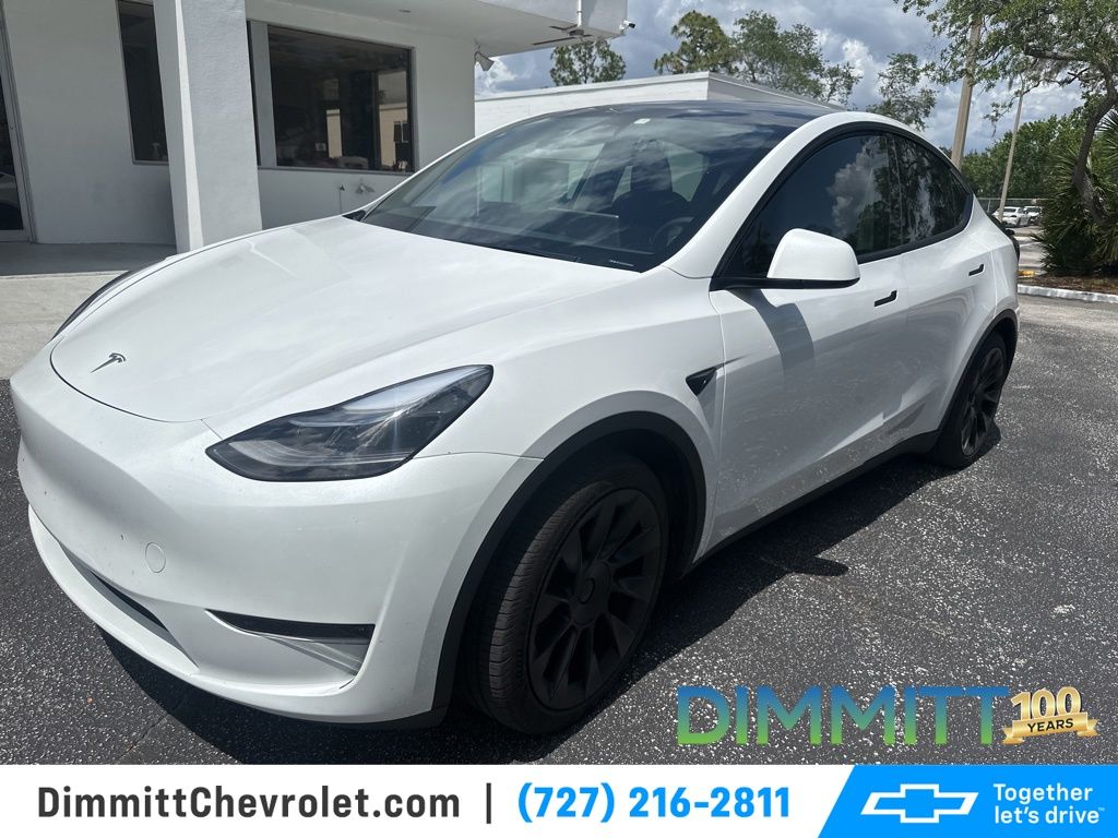 Pearl White Multi-Coat 2024 Tesla Model Y Long Range RWD SUV / Crossover Rear-Wheel Drive 1-Speed Automatic