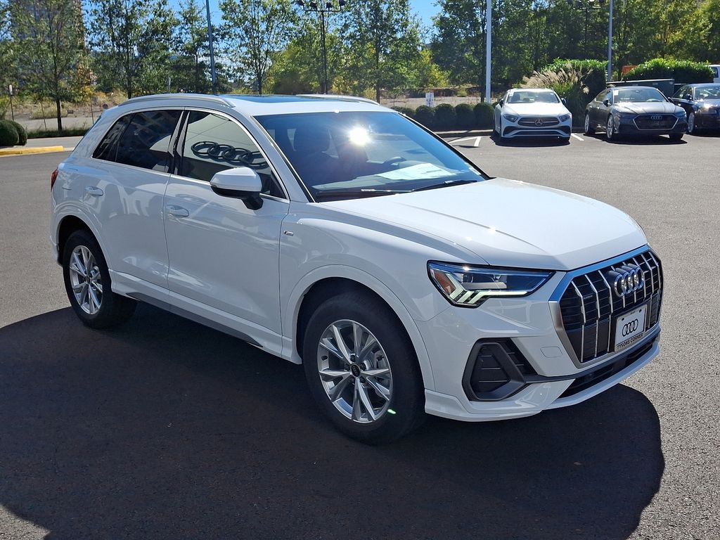 2024 Audi Q3  2