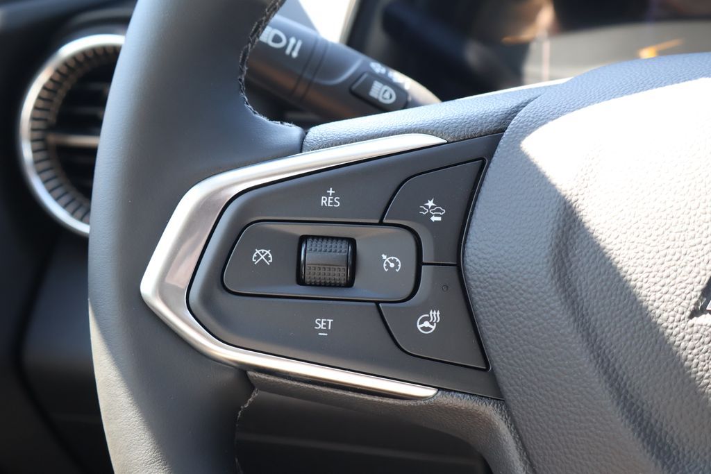 Thumbnail: 2026 Chevrolet Trax - 21