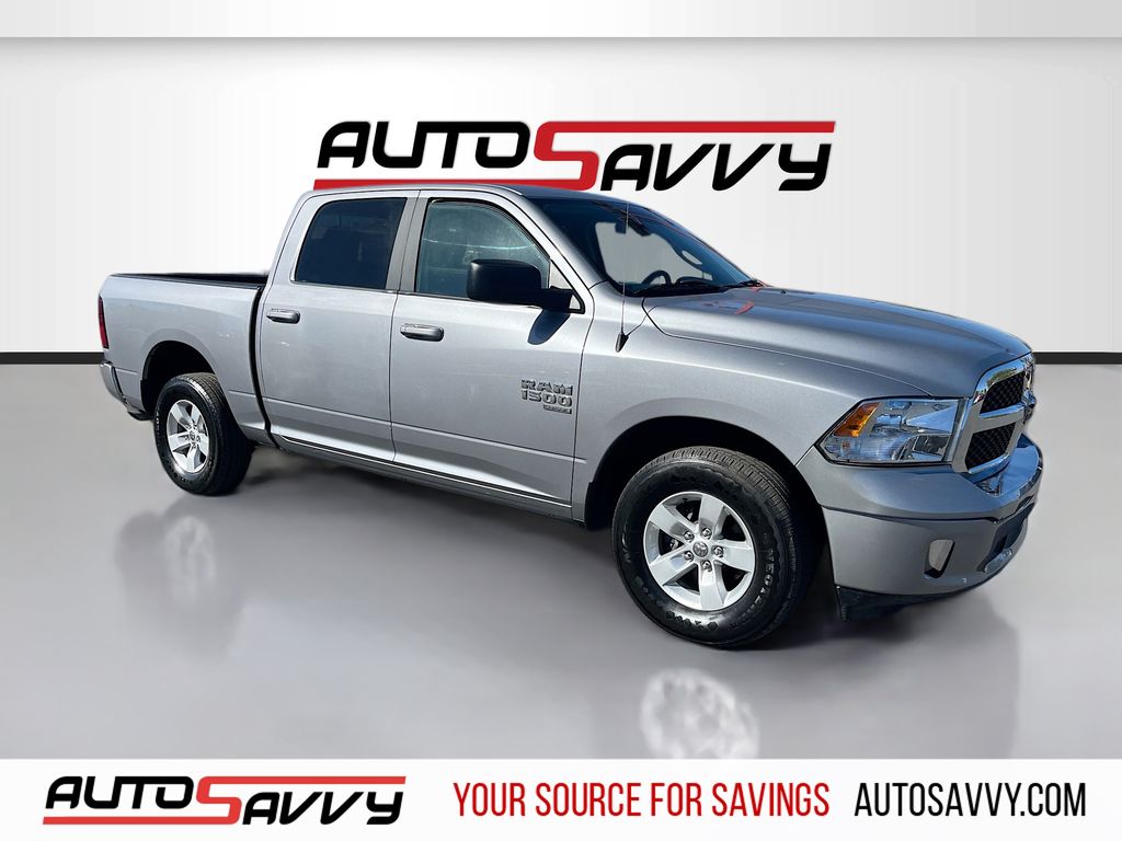 2021 RAM 1500 Classic SLT 4x4 Crew Cab 5'7's photo