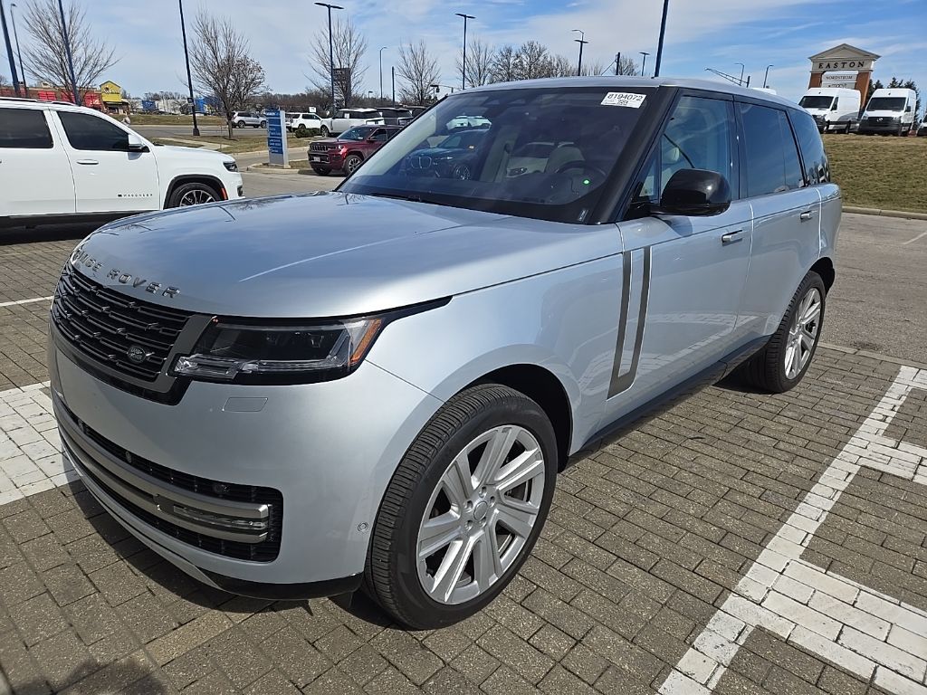 2023 Land Rover Range Rover P530 SE AWD
