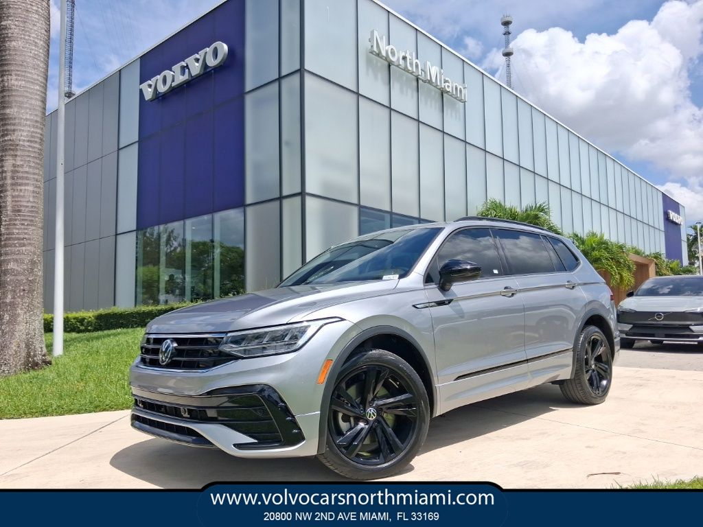 2024 Volkswagen Tiguan 2.0T SE R-Line Black