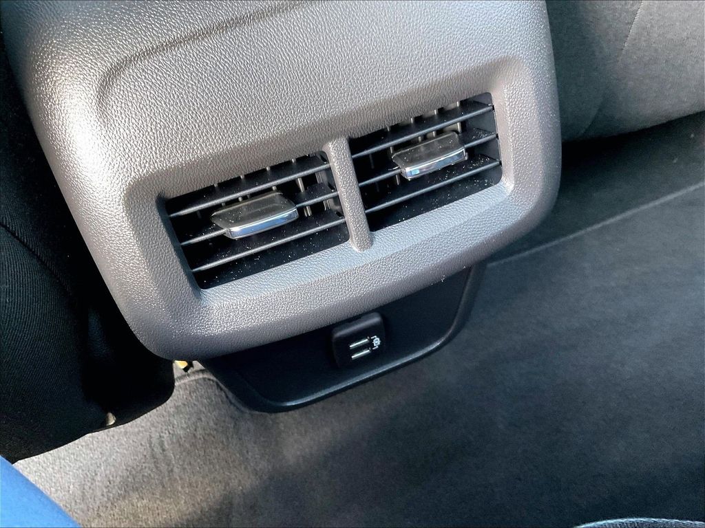 2022 Chevrolet Equinox — photo 27