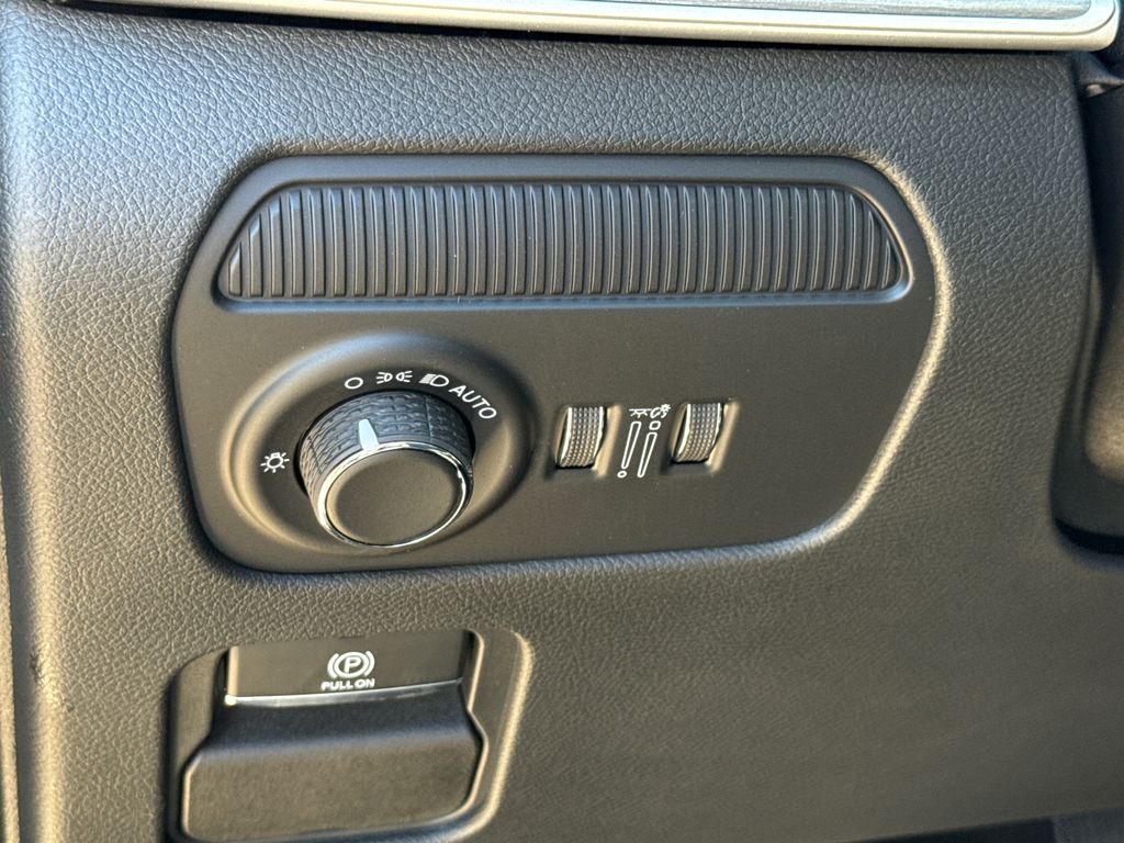 New 2026 Jeep Grand Wagoneer L SUV
