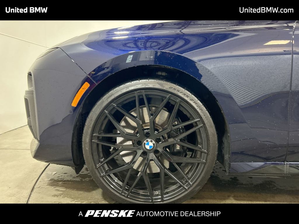 2023 BMW 7 Series 740i 10