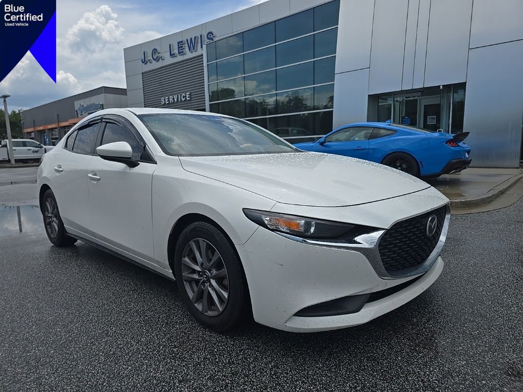 Snowflake White Pearl 2021 Mazda MAZDA3 Sedan Front-Wheel Drive 6-Speed Automatic