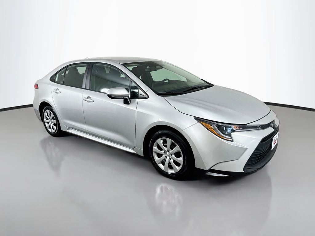 Thumbnail: 2024 Toyota Corolla - 3