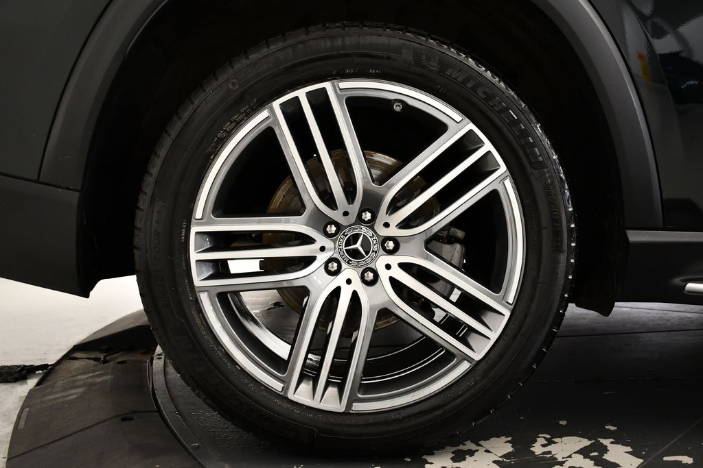 Thumbnail: 2022 Mercedes-Benz GLS - 15