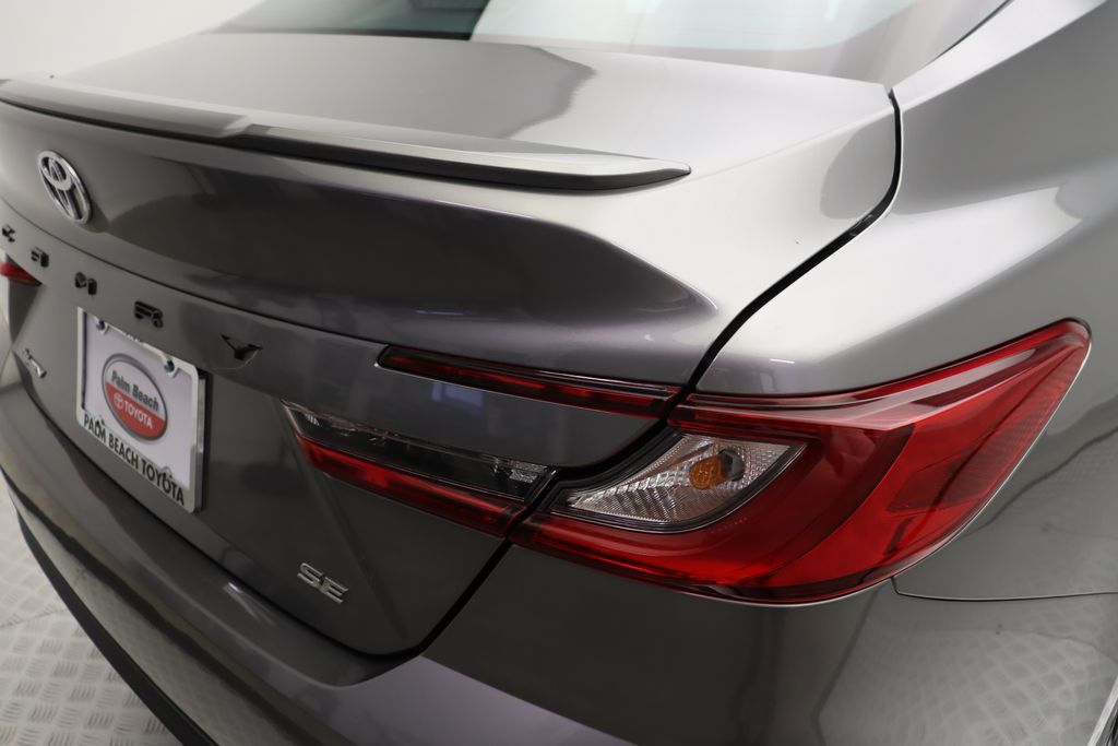 Thumbnail: 2025 Toyota Camry - 9