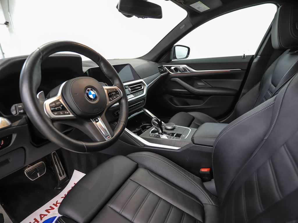 Thumbnail: 2023 BMW 4 Series - 10