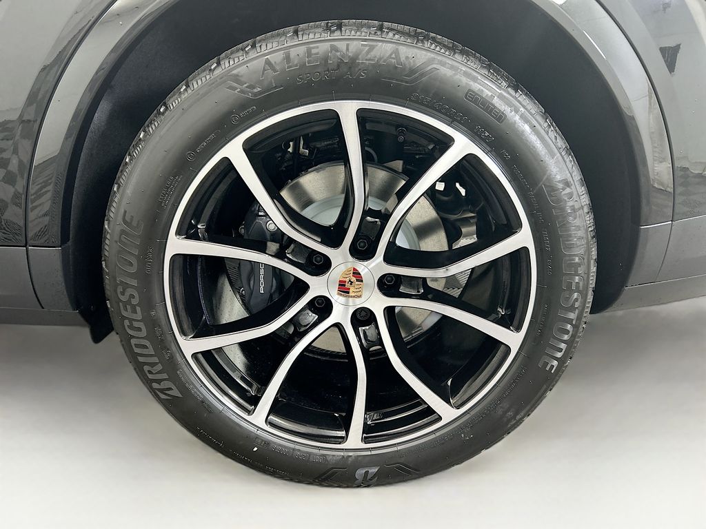 Thumbnail: 2026 Porsche  - 32