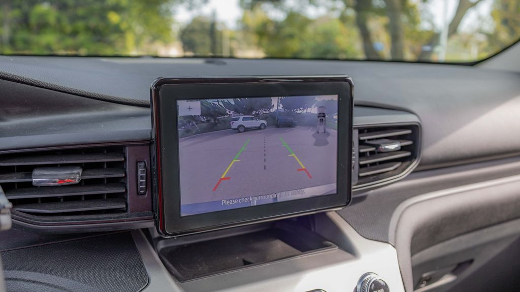 Used 2021 Ford Explorer Base 4D Sport Utility